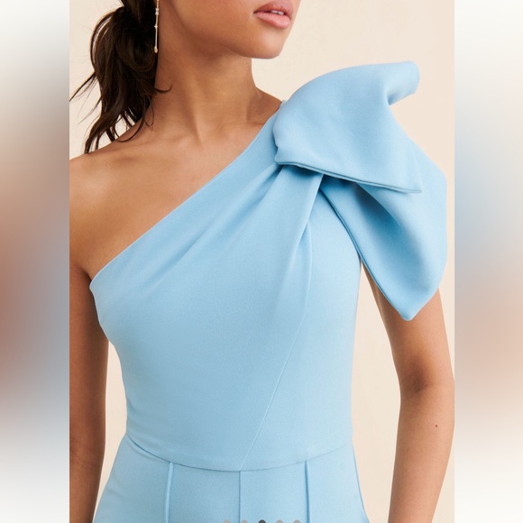 Elliatt Zienna One-Shoulder Jumpsuit - Picture 3 of 11